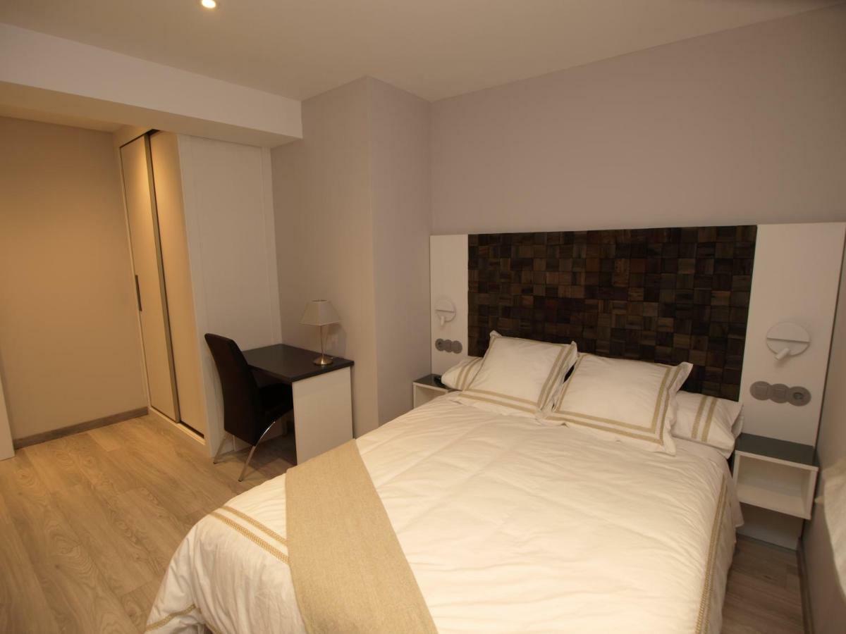 Apartamentos M.Bell Леон Экстерьер фото