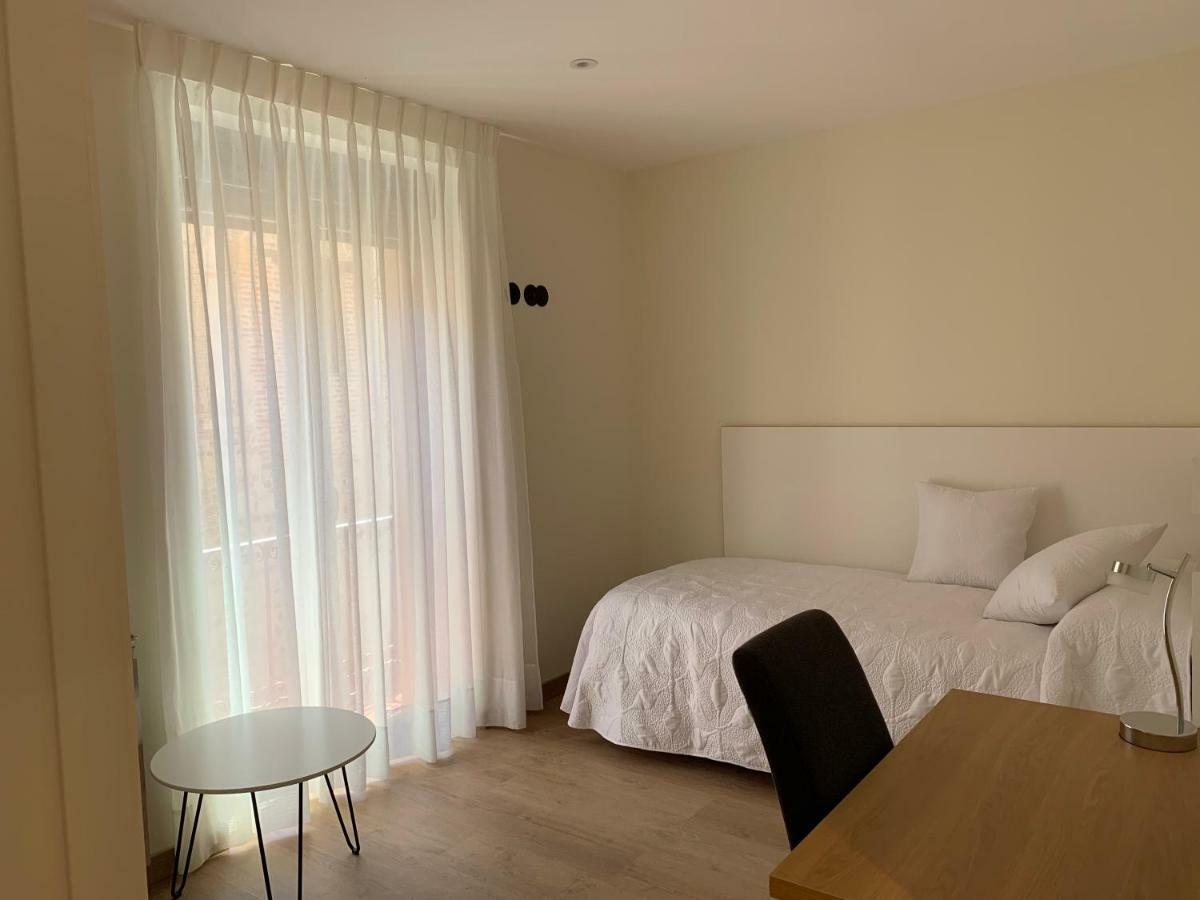 Apartamentos M.Bell Леон Экстерьер фото