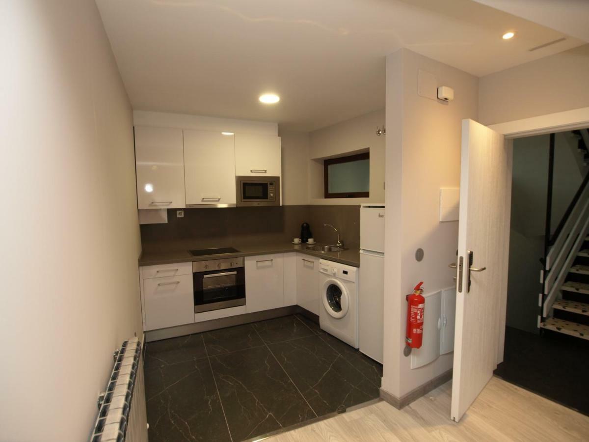 Apartamentos M.Bell Леон Экстерьер фото